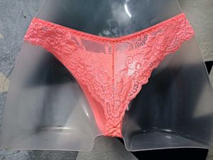 Cute Coral Panties🖤