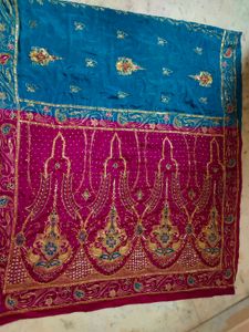 Vintage Aari Tari Work Saree Only Need Dry Clean
