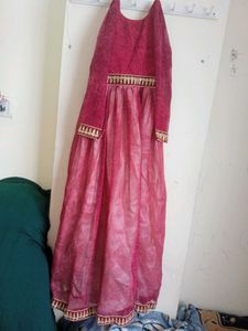 ELEGANT GOWN