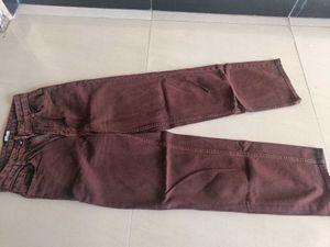 Women Straight Fit Jeans
