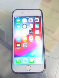 Iphone Apple 6 Mint Condition. 2/ 32 Storage. Pubg