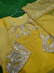 Available In 4 Colour Beautiful Festival Special