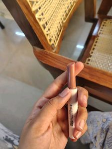 Lipstick - nude pink