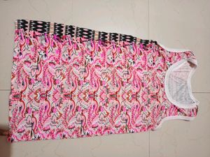 Neon Pink Sando