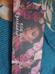 get this rose gold eyeshadow @350/