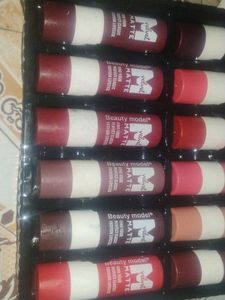 Velvet Matte Lipstick Set