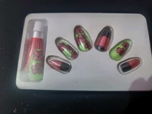 Press On Nails