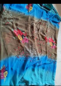 Floral Print Chiffon Saree