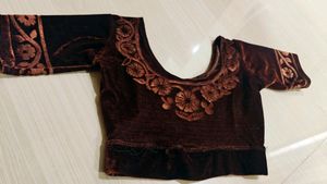 Velvet Blouse Chest 26