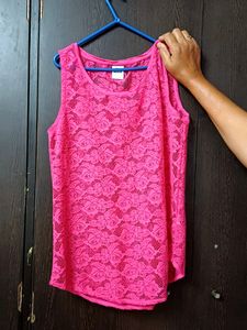 Vero Moda Lace Tank Top. S Size. 250 Rupees. P