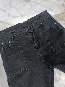 Urbanic Black Wide-Leg Cargo Jeans