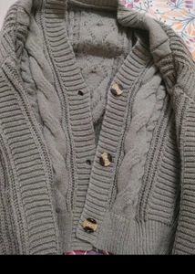 Cable Kint Cardigan