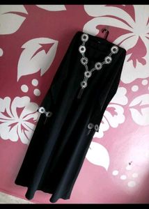 Circle ⭕ Pattern Saudi Abaya With Shawl