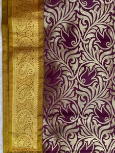 Elegant maroon Silk blend Saree