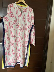 Off white Printed Kurta from (W)18(xxxl)
