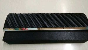 Black Lino perros Clutch Bag Girl