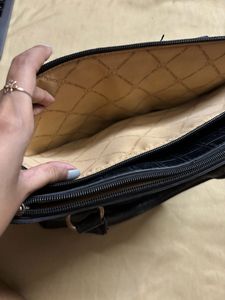 Lino Perros Black Hand Bag