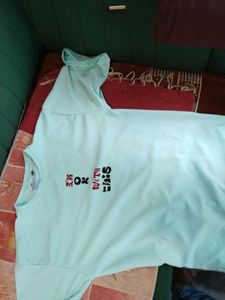 Graphic Print Tee