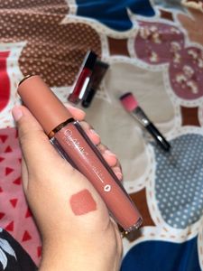 Combo Earrings And Lipsticks