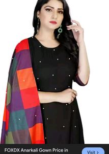 Black Top With Dupatta