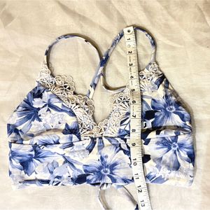 Beautiful Floral Lace Trim Top