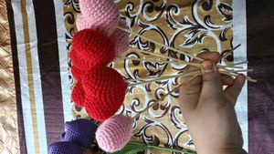 Crochet Heart Pops