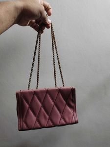Chic Quilted Handbag