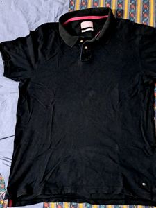 Branded T-shirt/shirt combo.