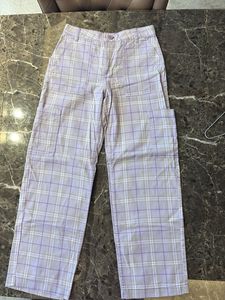 H&M Divided Plaid Pants - Size US 4