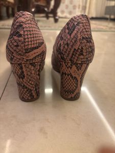 Corsica Pink Snakeskin Pointed Heels
