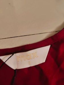 MAX beautiful Red Embroidered Tunic With Tag