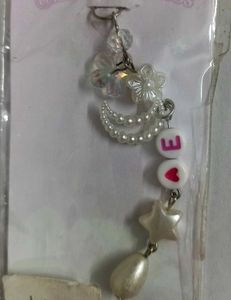 🤍 Handmade Letter "E" Phone Charm with Love Beads