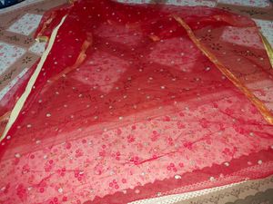 NEW!Red-Cream stunning lenhga