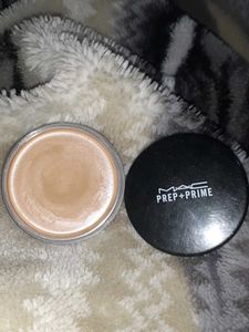 mac eye prep + primer consilar