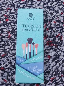 Makeup Brush
