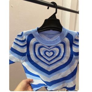 CROP HEART KNITTED TOP 🩵