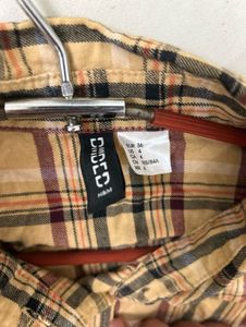 H&amp;M button up shirt
