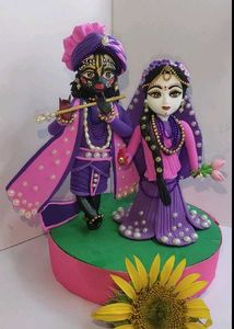 Radha Krishna Murti With Clay Craft