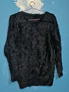 New Women Woolen Top
