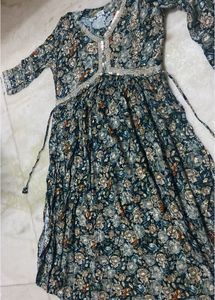 FLORAL KURTA SET