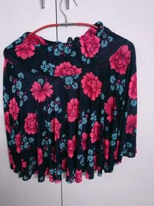 Short Beautiful Printed Skirt