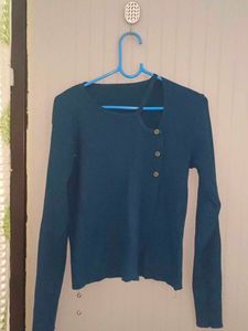 Stylish Women&#39;s Tops