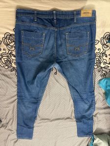 Roadster Ripped Knee Jeans