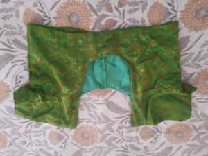 Green Blouse with margin inside
