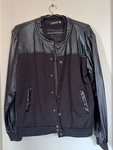 Brand NEW Stylish Black Bomber Jacket