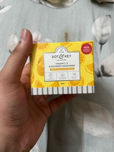 Dot & Key Vitamin C+E Moisturizer