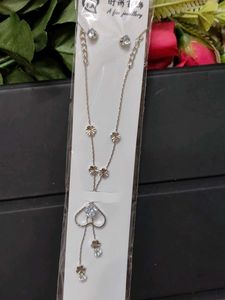 Necklace &amp; Earring Set