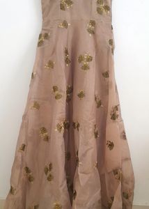 GLAM LOOK GOWN