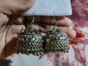 Earrings (Jhumka)