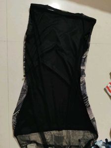 Abstract Graphic Print Top